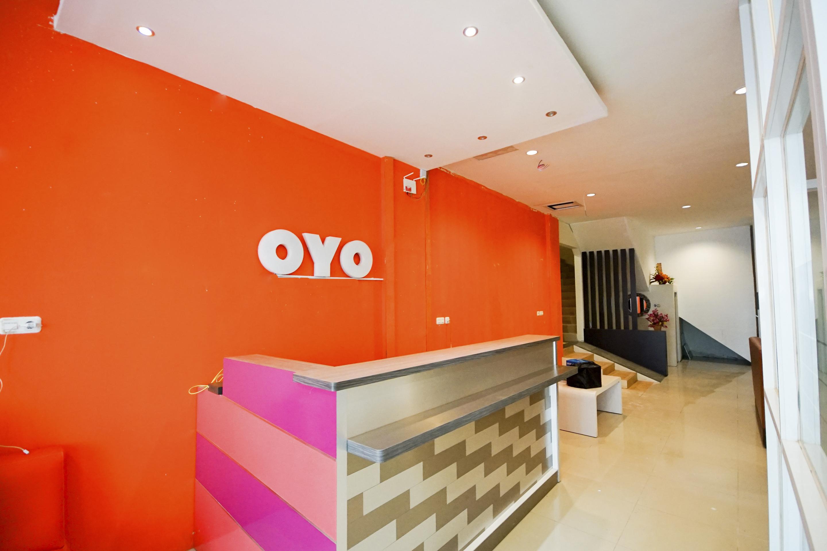 Oyo 251 The Maximus Inn Hotel Palembang Exteriör bild