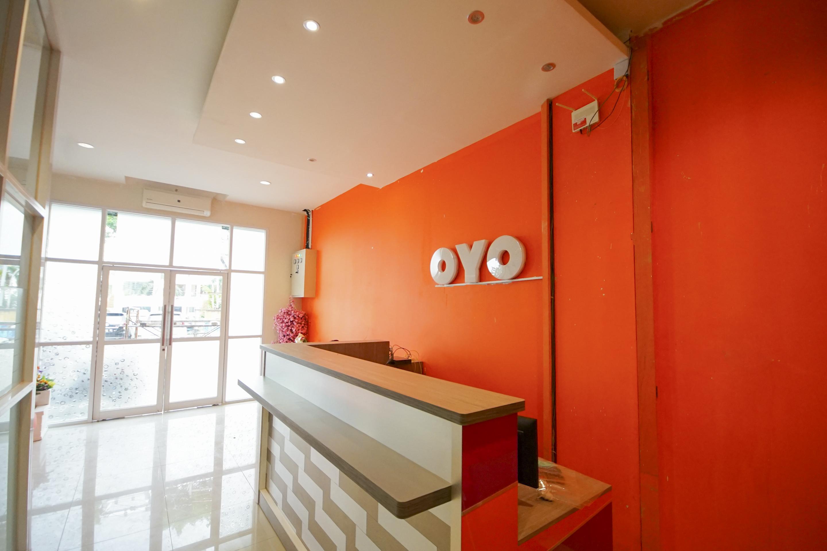 Oyo 251 The Maximus Inn Hotel Palembang Exteriör bild
